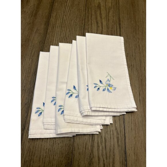 Vintage White Cotton Embroidered Floral Napkins Set Of 6 - Picture 2 of 5
